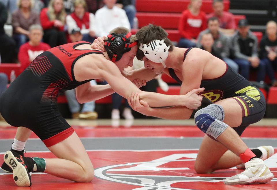 Wadsworth's Jaxson Joy, left, takes on Brecksville's Kaden Jett in a 132-pound match in a dual match, Jan. 6, 2023, at Wadsworth.