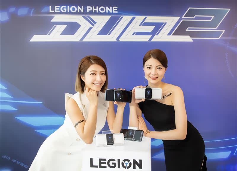 Legion Phone Duel 2推出「暴風白」、「旋風黑」兩種顏色（圖／Lenovo提供）