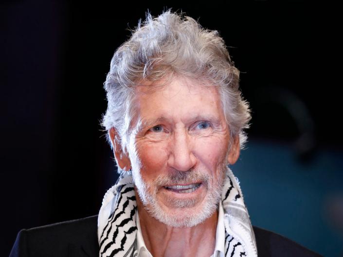 Roger waters, black background