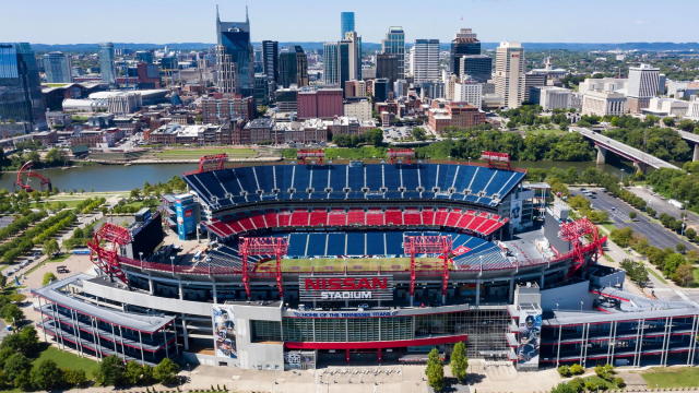 New Tennessee Titans Stadium Will Be State of the Art, but Smallest in the  NFL