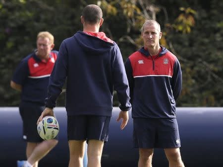 Rugby Union - England Training - Pennyhill Park, Bagshot, Surrey - 1/10/15 England head coach Stuart Lancaster during training Action Images via Reuters / Henry Browne Livepic