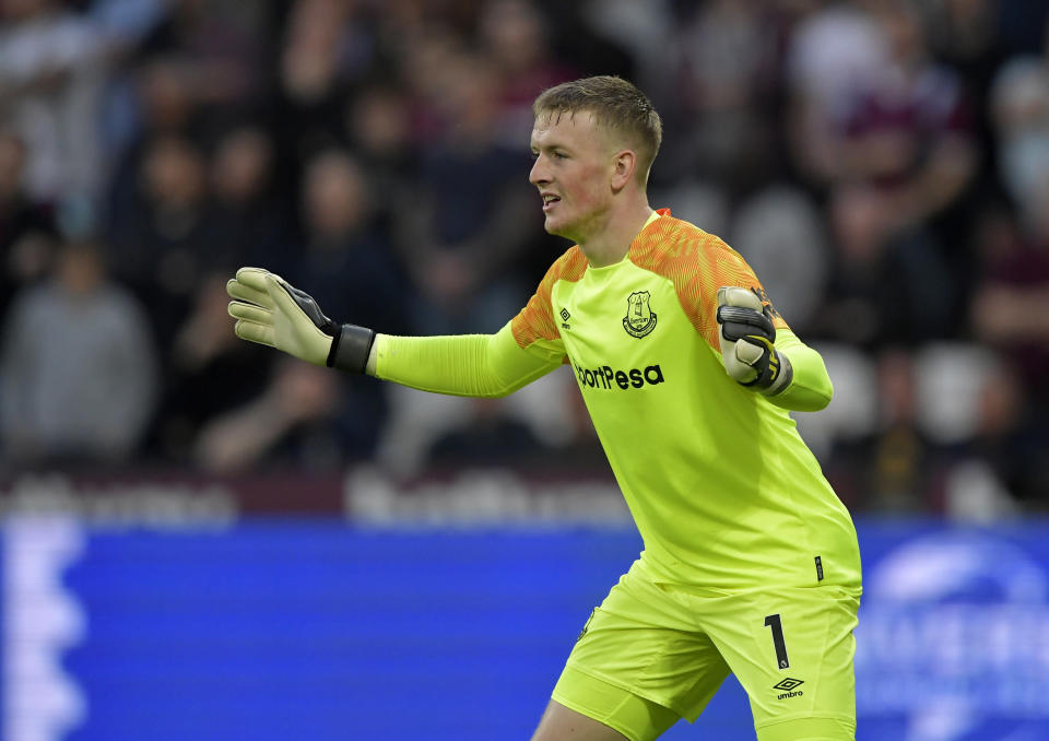 LONDON, ENGLAND - MARCH 30: Jordan Pickford of Everton FC  during the Premier League match between West Ham United and Everton FC at London Stadium on March 30, 2019 in London, United Kingdom.  (Photo by Arfa Griffiths/West Ham United via Getty Images)