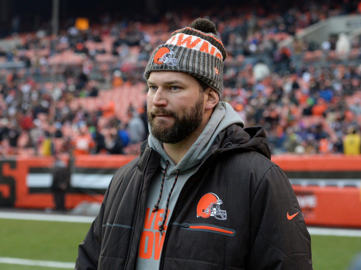 Inbound HOFer Joe Thomas 'Wouldn't Change Anything' About 119-Loss Career  With Browns - Steelers Depot