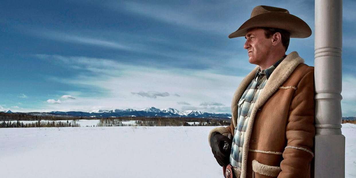 Jon Hamm, la star de Mad Men, incarne le shérif Roy Tillman dans la série Fargo. - Credit:© 2023 MGM Television Entertainment Inc. and FX Productions, LLC. All Rights Reserved. BASED ON THE FILM &ldquo;FARGO.&rdquo; FARGO is a trademark of Orion Pictures Corporation.