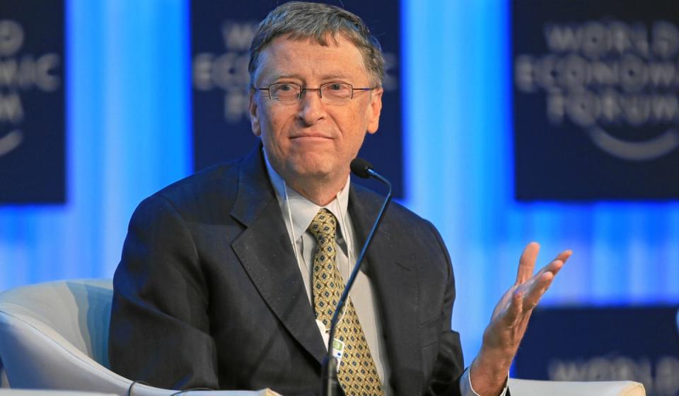 Bill Gates compró el 3,8 % de acciones en cervecera Heineken Holding. Imagen cortesía de Wikimedia.