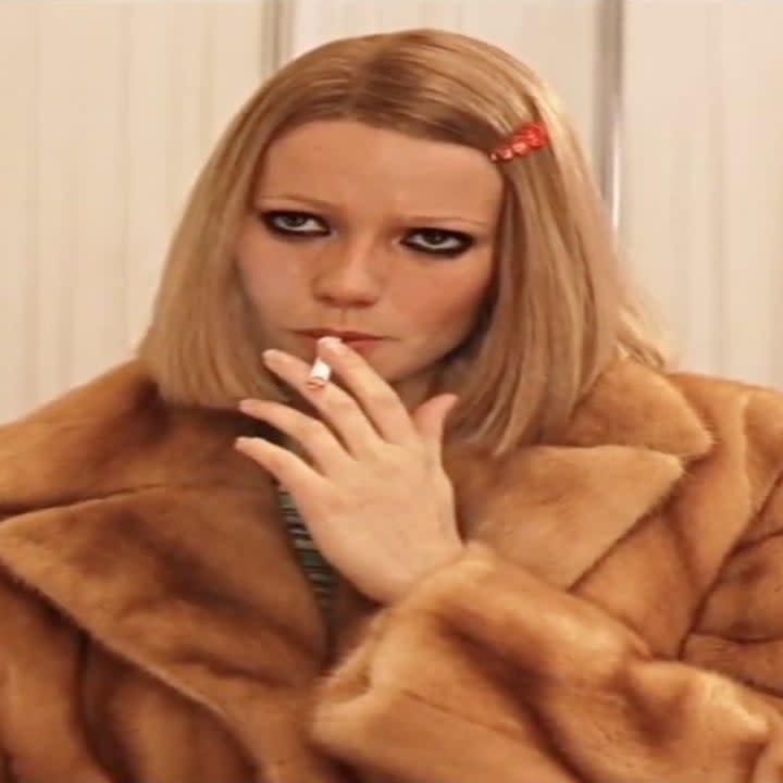 Adult Margot Tenenbaum smoking cigarettes