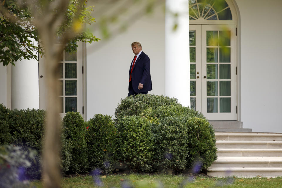 President Donald Trump walks to the Oval Office of the White House in Washington, Thursday, Sept. 26, 2019, as he returns from attending the United Nations General Assembly in New York. (AP Photo/Carolyn Kaster)