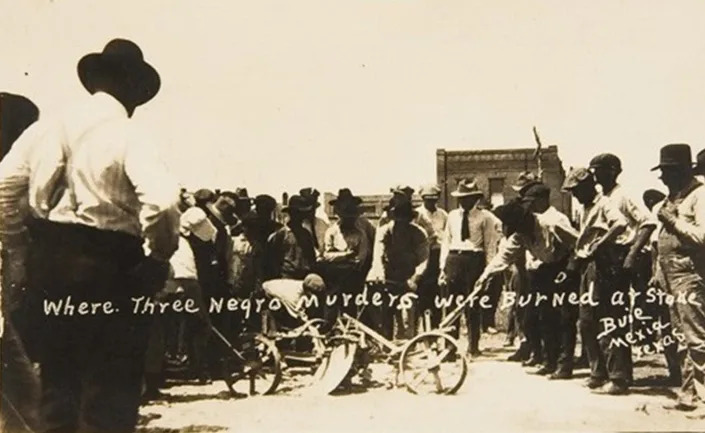 <span class="caption">Scene of the burnings of Johnny Cornish, Mose Jones and Snap Curry in Kirvin, Texas, on May 6, 1922.</span> <span class="attribution">Jeff Littlejohn</span>