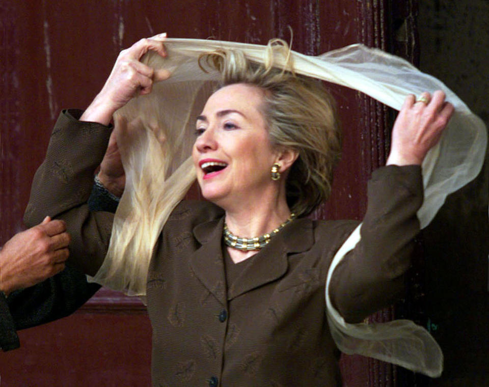 Hillary Clinton visits Cairo