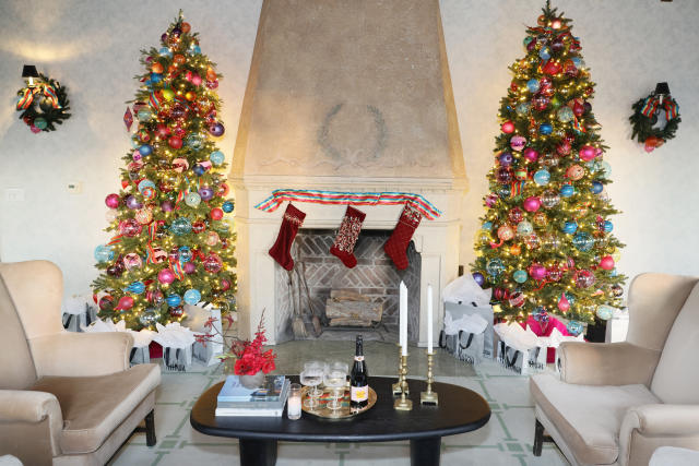 Neiman Marcus' Magic Makers Ignite the Holiday Season – Mann About Town
