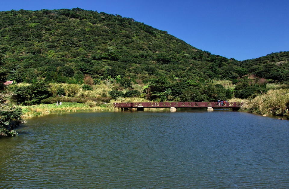 ▲ 大屯自然公園的湖光美景，景色相當清幽。