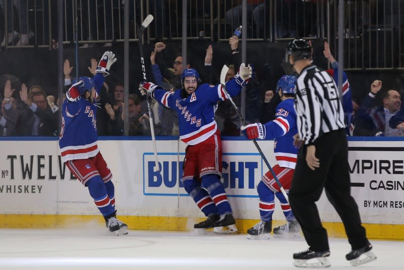 NHL: Washington Capitals at New York Rangers