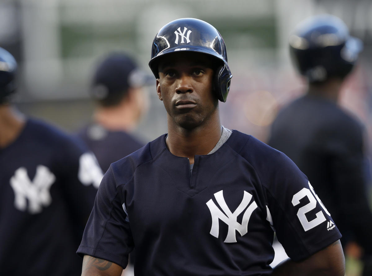 Phillies' Andrew McCutchen disses Yankees' hair policy 