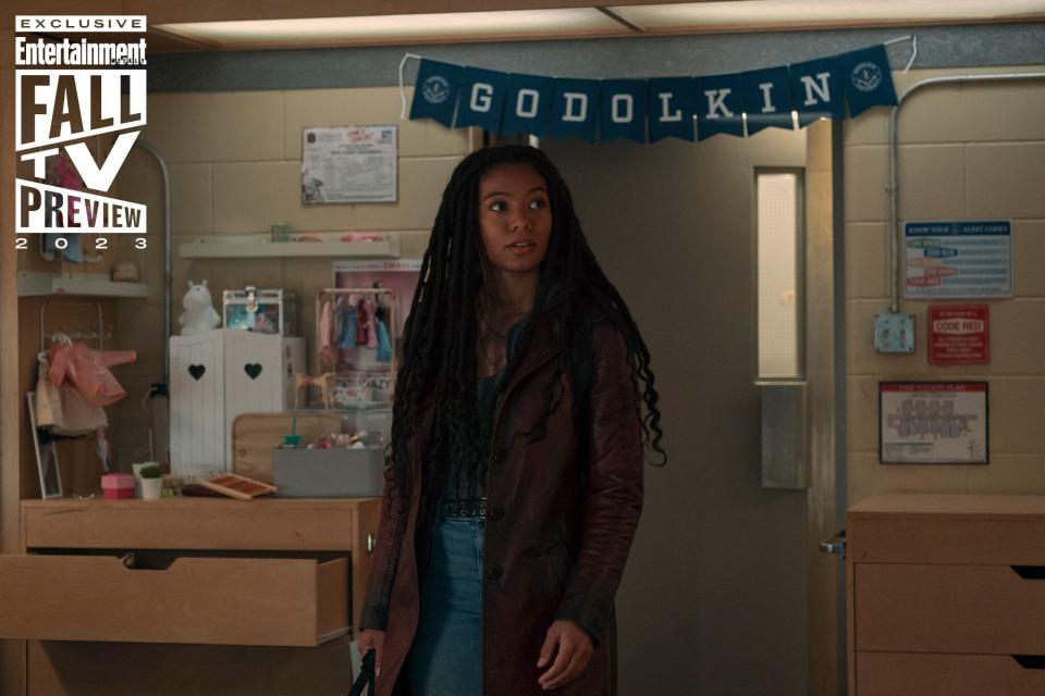 Jaz Sinclair's Marie Moreau arrives at Godolkin University