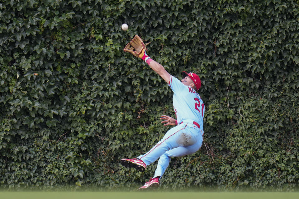 St. Louis Cardinals center fielder Lars Nootbaar catches a line out from Chicago Cubs' Cody Bellinger during the seventh inning of a baseball game Saturday, July 22, 2023, in Chicago. (AP Photo/Erin Hooley)
