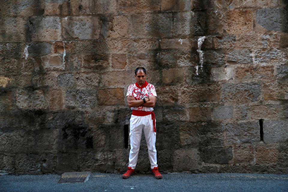 A runner waits for start of the running of the bulls during the San Fermin festival in Pamplona, Spain July 11, 2019. (Photo: Susana Vera/Reuters)