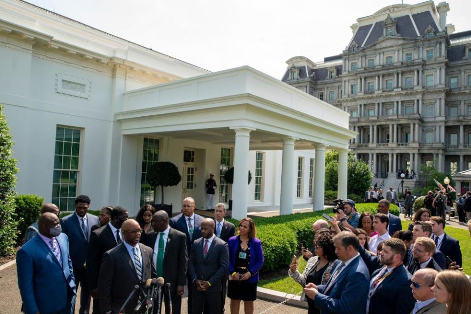 George Floyd’s family meets with Joe Biden and Kamala Harris.