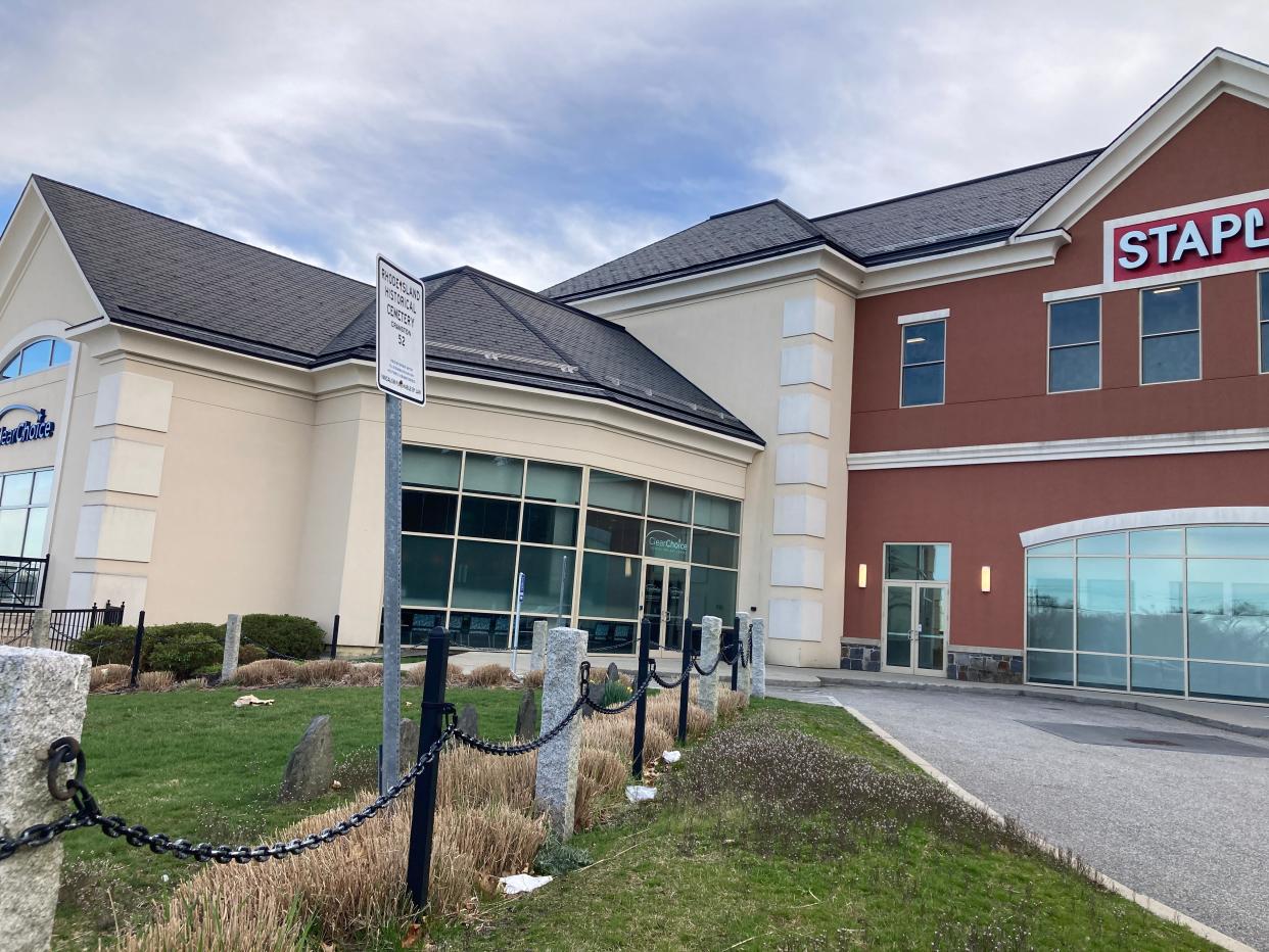 This easy-to-miss cemetery can be found at the Chapel View shopping center in Cranston, overlooking Sockanosett Cross Road.