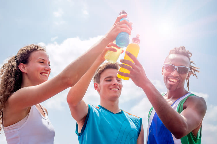 <span class="caption">Fructose-glucose mixtures are best for athletes.</span> <span class="attribution"><a class="link " href="https://www.shutterstock.com/image-photo/athletes-taking-break-after-training-drinking-458352388?src=3MufXD6H_ZVaLF04A_HRnQ-1-30" rel="nofollow noopener" target="_blank" data-ylk="slk:pixelrain/Shutterstock;elm:context_link;itc:0;sec:content-canvas">pixelrain/Shutterstock</a></span>