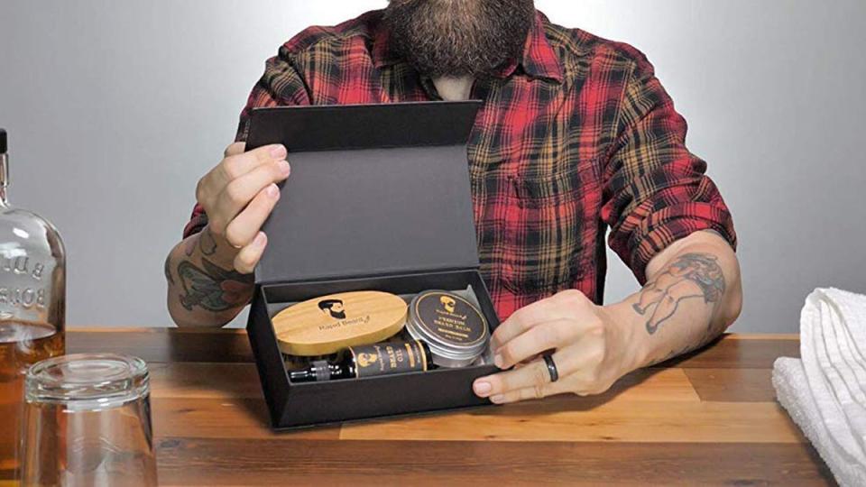Best last-minute Amazon gifts: Rapid Beard Beard Grooming Kit.