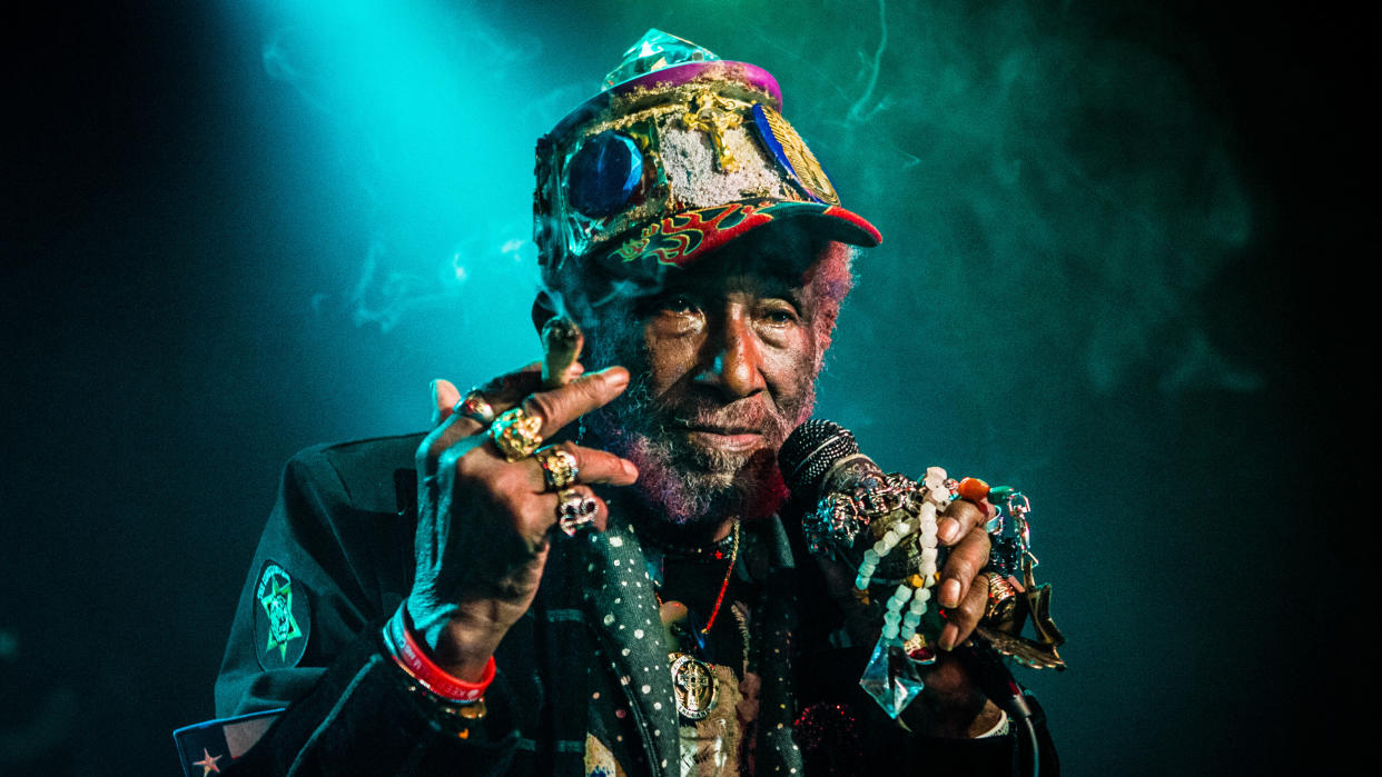  Lee scratch perry. 