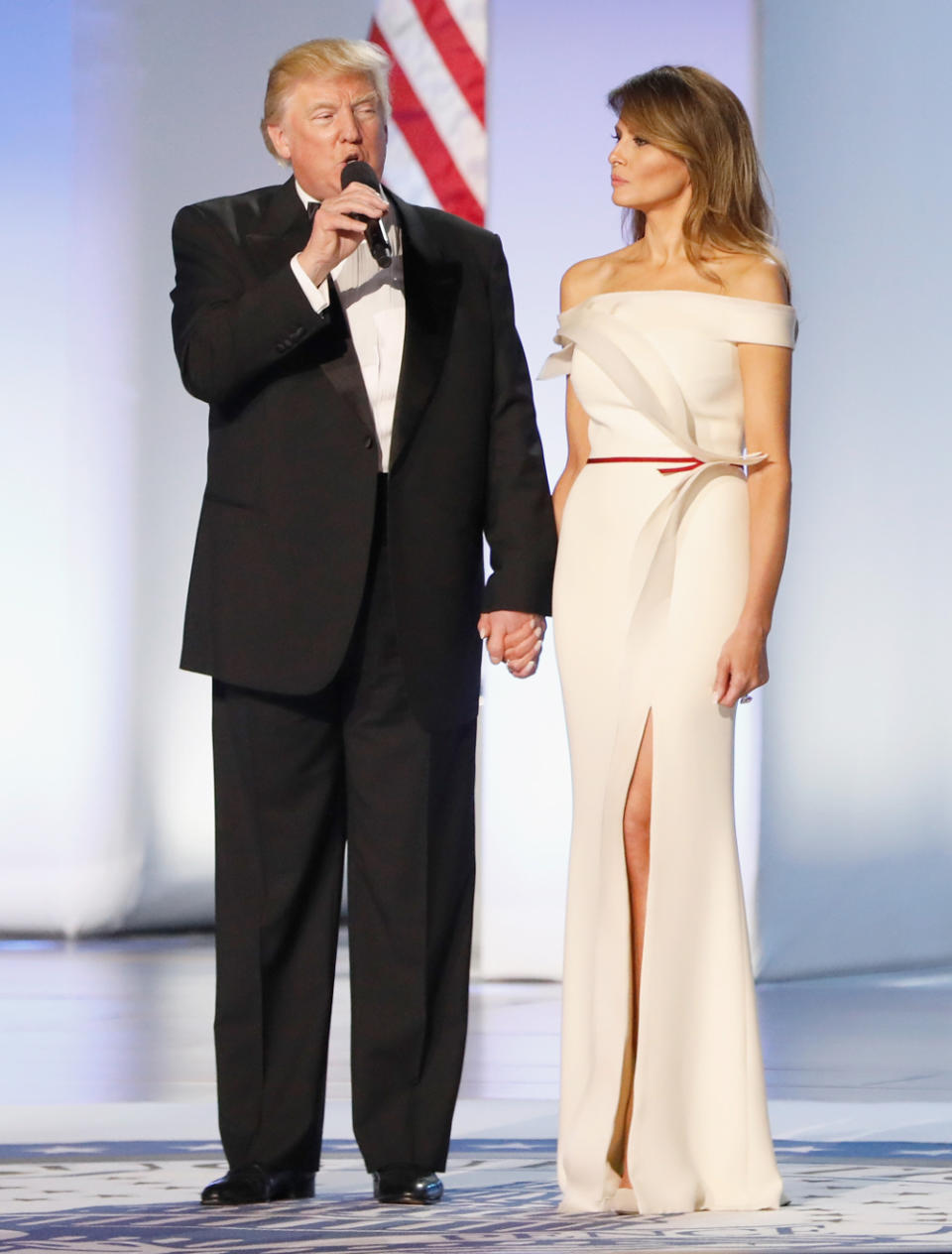 Melania Trump – Donald Trumps Inauguration 2016, Designer: Hervé Pierre, ehemaliger Kreativdirektor des Labels Carolina Herrera (Bild: Getty Images)