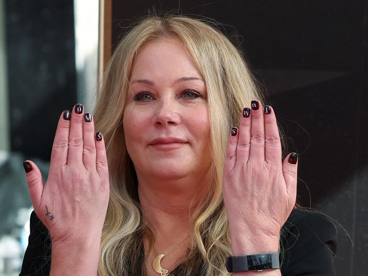 christina applegate nails