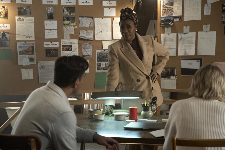 Noma Dumezweni as Theodora Birch standing in front of Cannavale and Watts in "The Watcher"