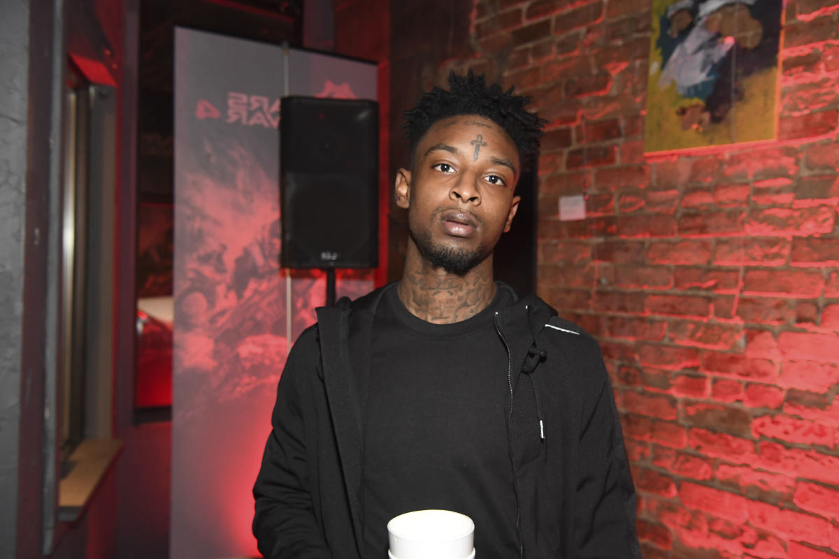 21 Savage Changed His Profile Picture to Kylie Jenner - 21 Savage Tyga Feud