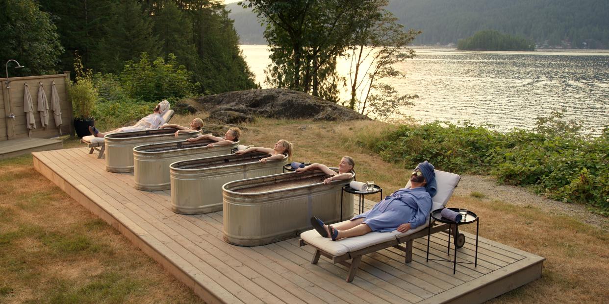  (L to R) Christina Jastrzembska as Lydie, Teryl Rothery as Muriel St. Claire, Gwynyth Walsh as Jo Ellen, Sarah Dugdale as Lizzie, Annette O’Toole as Hope, Nicola Cavendish as Connie at a spa day sitting in mud baths. 