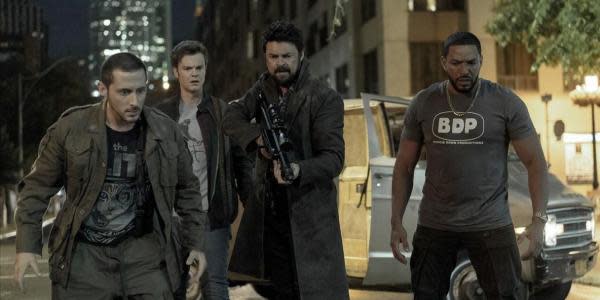 Showrunner de The Boys promete jamás volver a utilizar armas reales durante las grabaciones