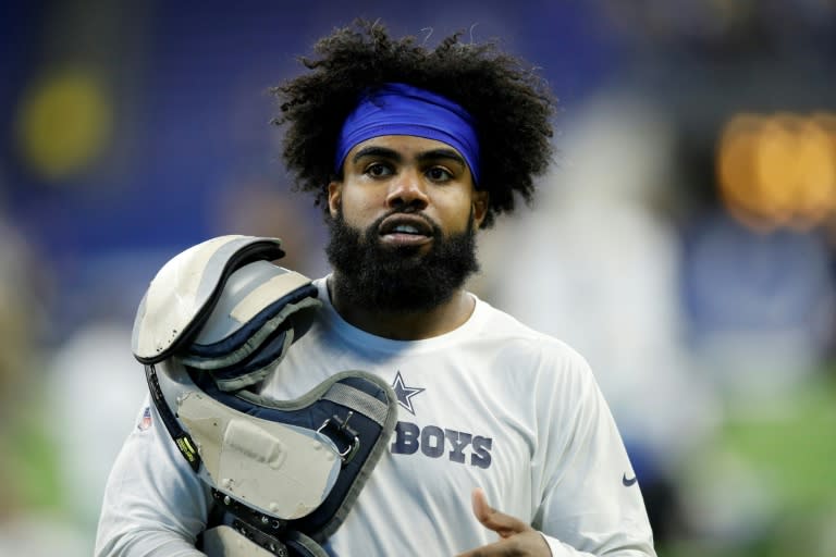 Dallas running back Ezekiel Elliot walks off the field after the Cowboys' 23-0 NFL loss to the Colts in Indianapolis