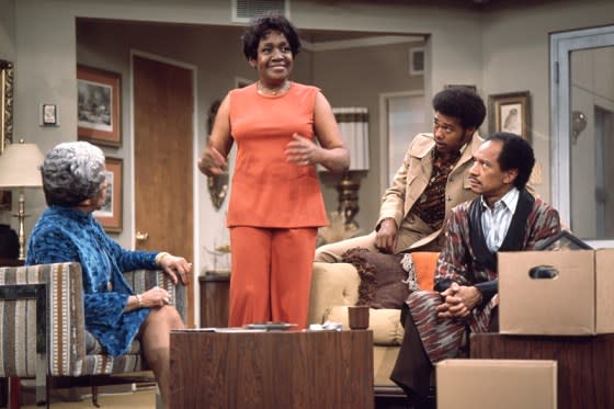 Zara Cully, Isabel Sanford, Mike Evans, andn Sherman Hemsley in "The Jeffersons". <span class="copyright">CBS/Getty Images</span>