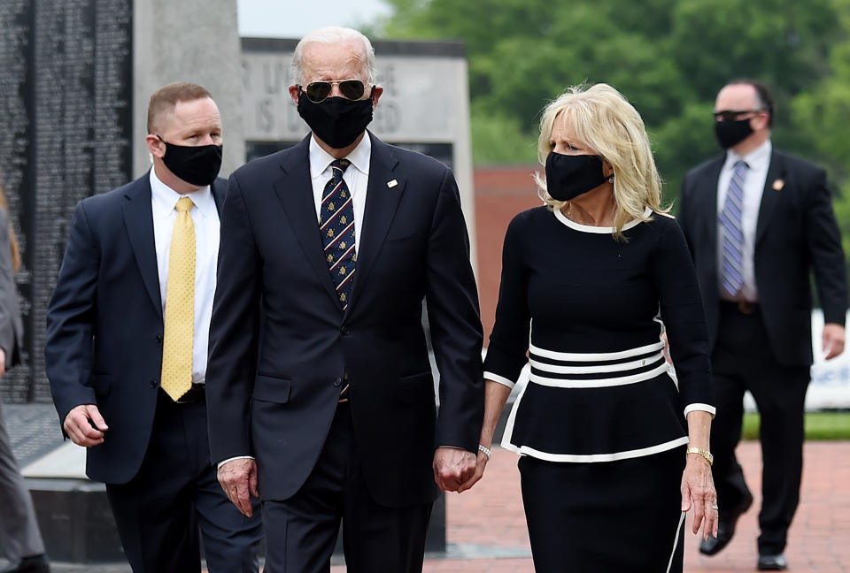 Democratic presidential candidate and former US Vice President Joe Biden and his wife Jill Biden, leave Delaware Memorial Bridge Veteran's Memorial Park after paying their respects to fallen service members in Newcastle, Delaware, May 25, 2020. (Photo by Olivier DOULIERY / AFP) (Photo by OLIVIER DOULIERY/AFP via Getty Images)