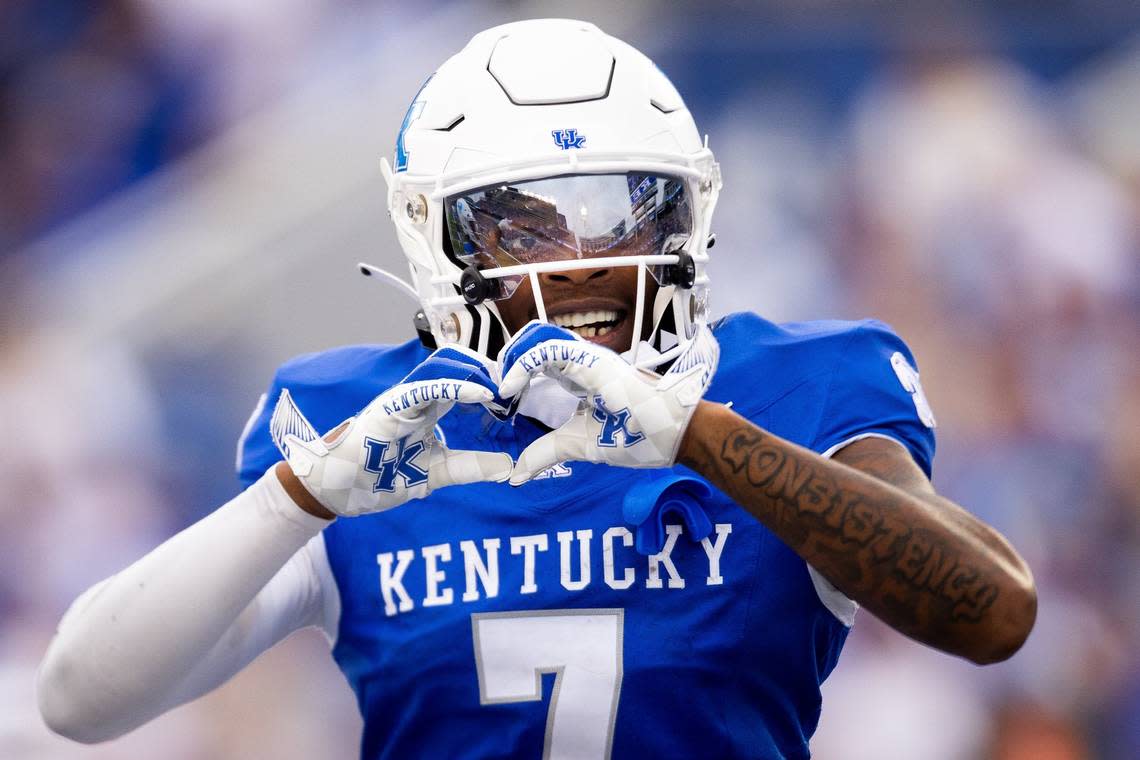 In Kentucky’s 28-17 win over Eastern Kentucky, sophomore Barion Brown caught six passes for 51 yards and a touchdown; rushed two times for 34 yards; and returned two punts for 47 yards.