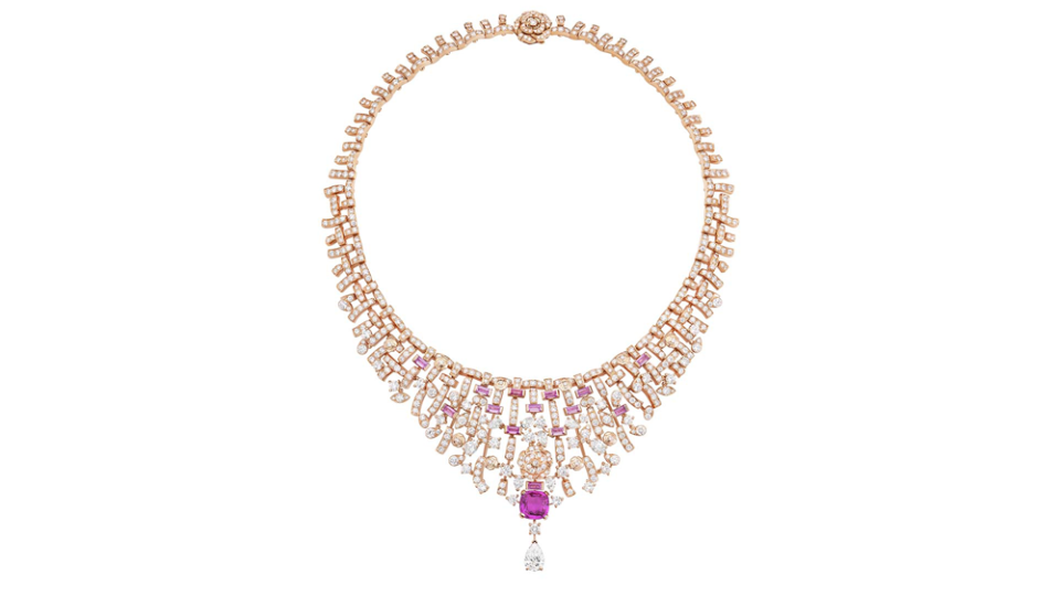 Tweed Pétale necklace in pink gold, white gold, diamonds and pink sapphires