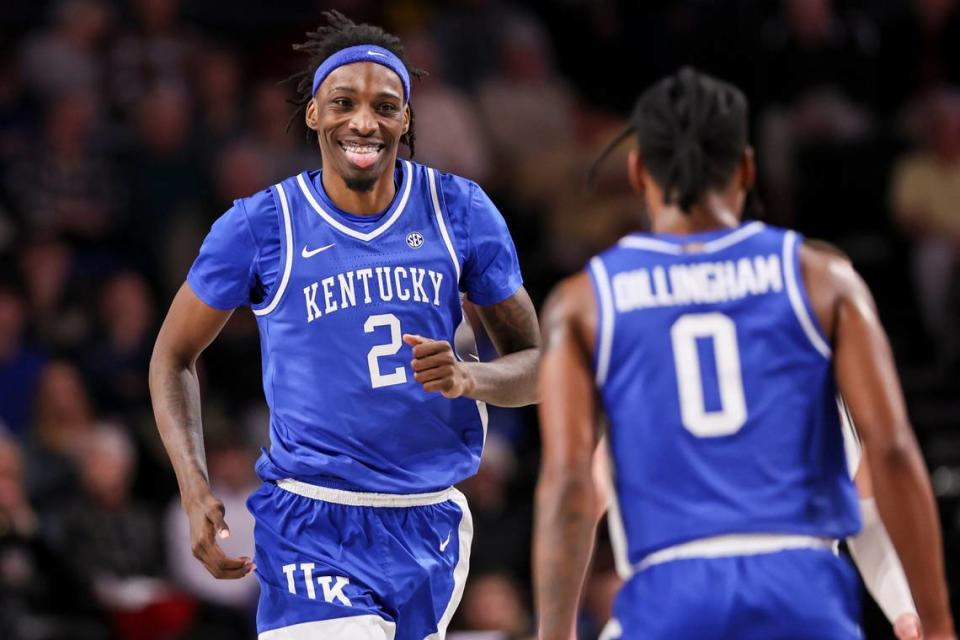 Kentucky freshman Aaron Bradshaw smiles after scoring against Vanderbilt in a UK win on Feb. 6. Silas Walker/swalker@herald-leader.com