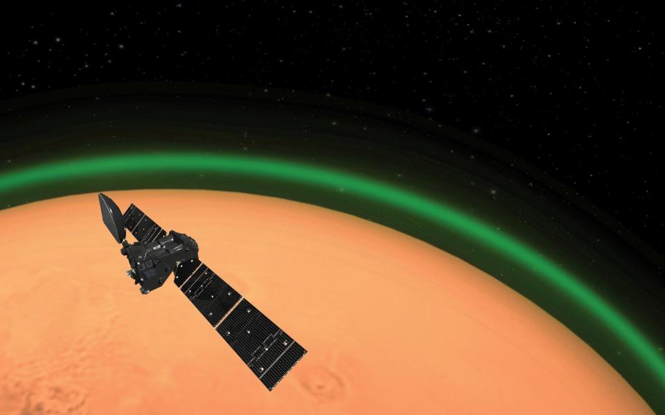 An ExoMars trace gas orbiter detecting the green glow of oxygen in the martian atmosphere