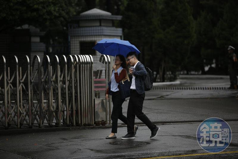 北部與東部天氣今起轉涼且陰雨多日，氣溫最低約19、20度，最高溫僅24度。（本刊資料照）