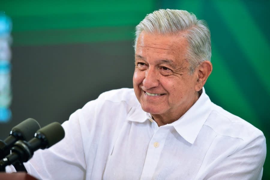 AMLO Sheinbaum INE