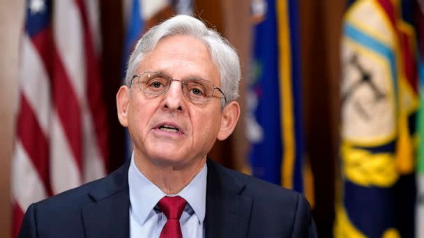 PHOTO: Attorney General Merrick Garland speaks at a news conference about a jury's verdict against members of the Oath Keepers in the Jan. 6, 2021, attack on the U.S. Capitol, at the Justice Department in Washington, Nov. 30, 2022. (Patrick Semansky/AP)