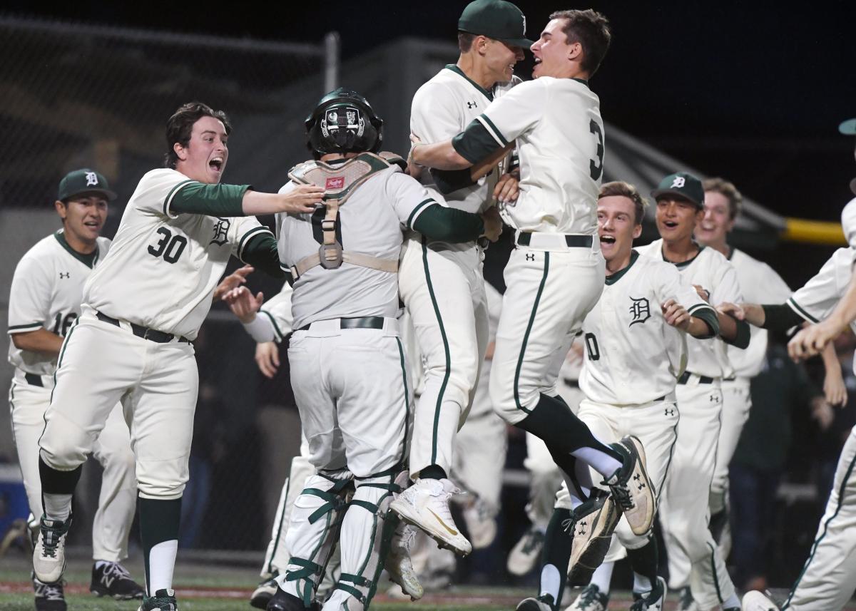 Delbarton NJ baseball team attends Yankees opener to see Anthony Volpe