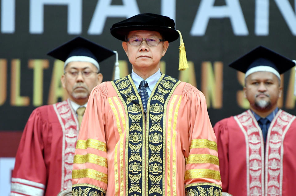 Deputy Health Minister Dr Lee Boon Chye attends the ILKKM Sultan Azlan Shah graduation ceremony in Ulu Kinta October 21, 2019. — Picture by Farhan Najib