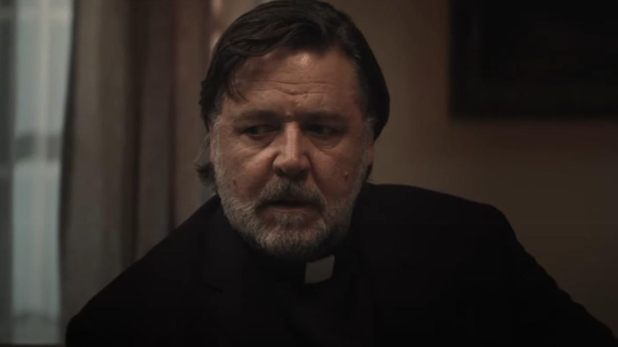 Russell Crowe in new horror movie The Exorcism. 