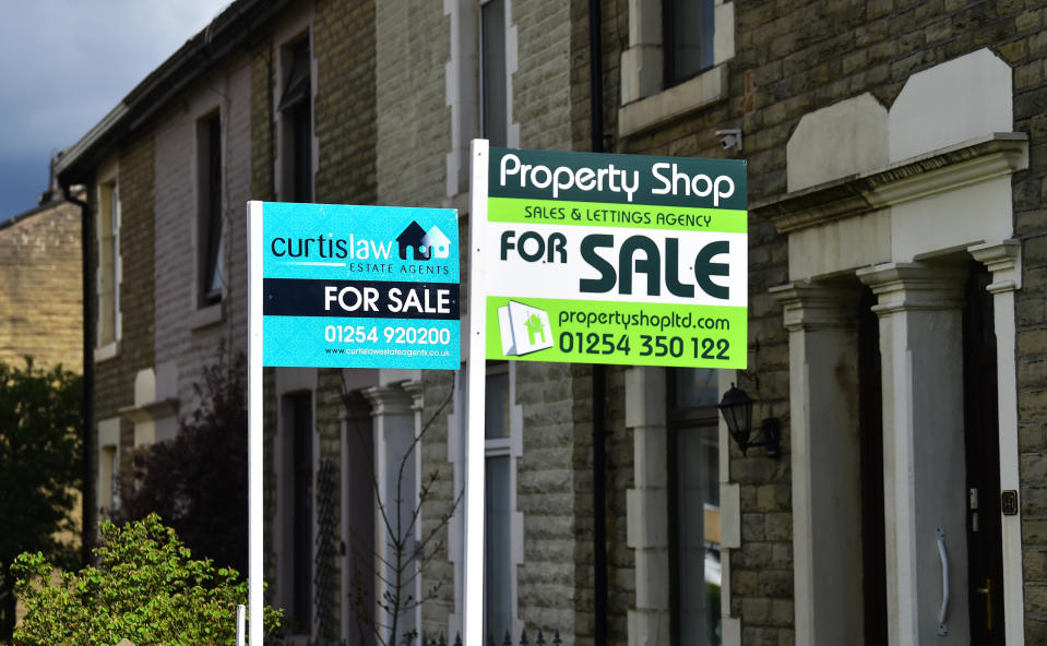 UK housing market makes strongest start to the year for 17 years 