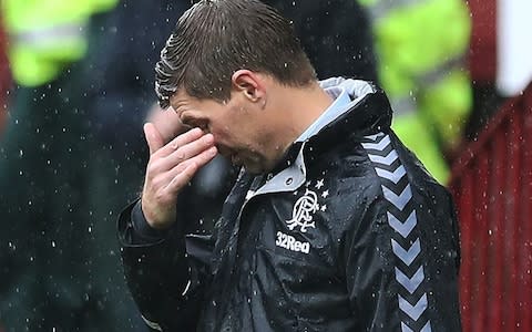 Steven Gerrard rubs his eye - Credit: Getty Images