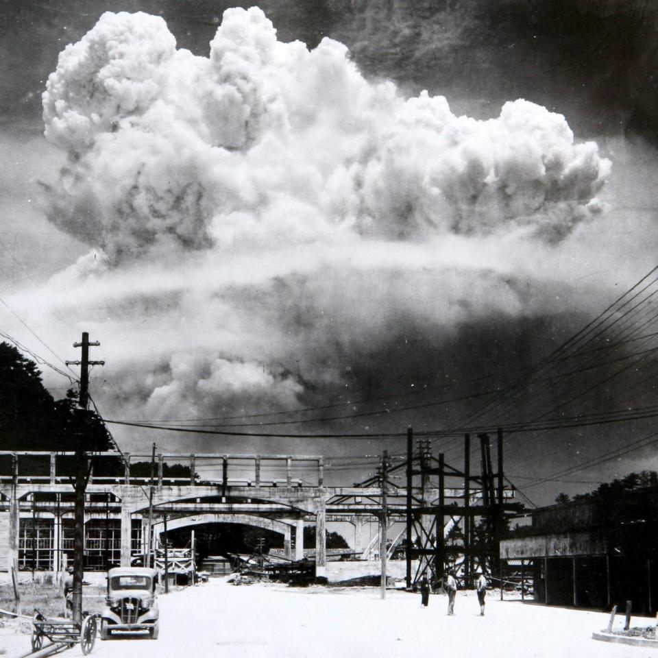 View of the mushroom cloud photographed from the ground of the 9 August atomic bombing of Nagasaki - EPA/NAGASAKI ATOMIC BOMB MUSEUM