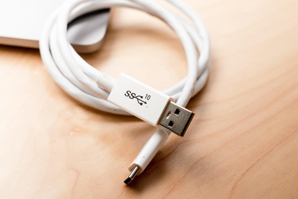 USB-cables and adapters