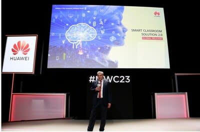 Lançamento da Solução Smart Classroom 2.0 (PRNewsfoto/Huawei)
