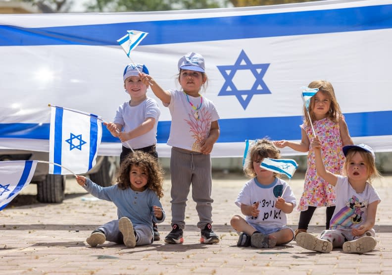 「家庭」是以色列人絕對的生活重心。Yossi Aloni攝